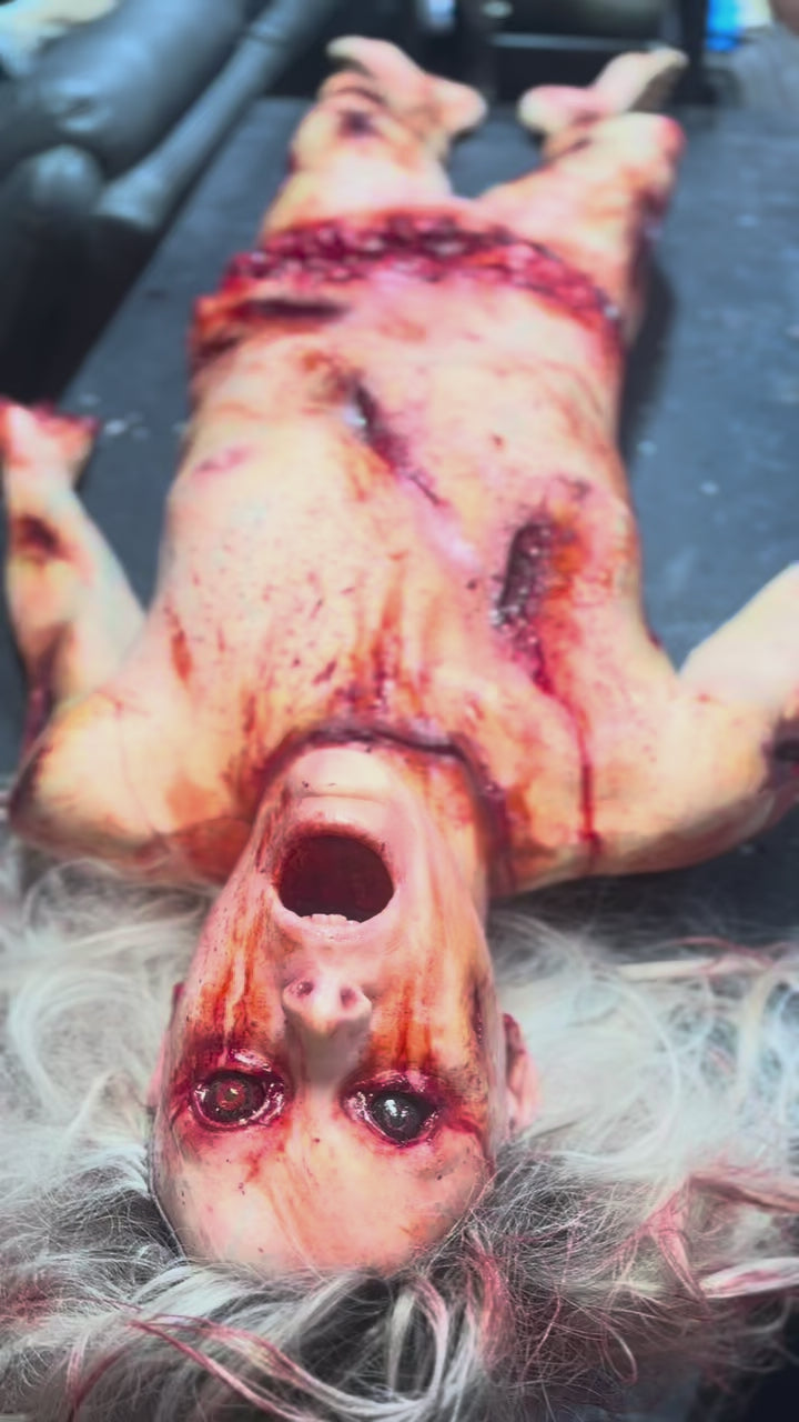 Varalien – Demon (Skin-Like Foam Horror Prop)
